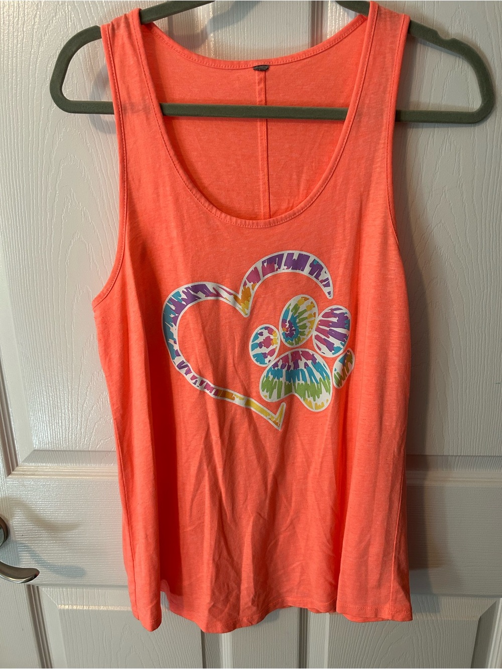 Coral Tie-Dye Heart & Paw Tank Top - Women